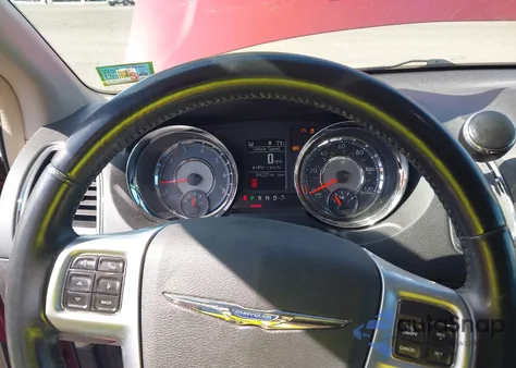 2012 Chrysler Town & Country Touring from USA, damaged, VIN 2C4RC1BG9CR227146